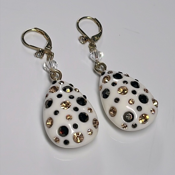BROWN & CHAMPAGNE CRYSTAL BEADED DROP EARRINGS - Picture 1 of 5